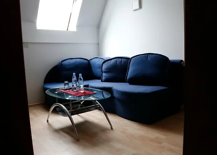 Taverna & Wine Jeruzalem Guest house 3*