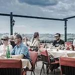 Taverna & Wine Jeruzalem Гостевой дом