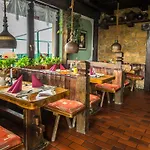 Taverna & Wine Jeruzalem Affittacamere