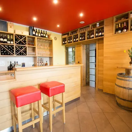 Taverna & Wine Jeruzalem Penzion