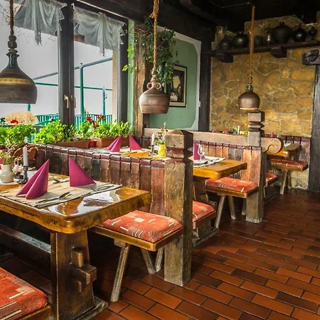 Taverna & Wine Jeruzalem Penzion